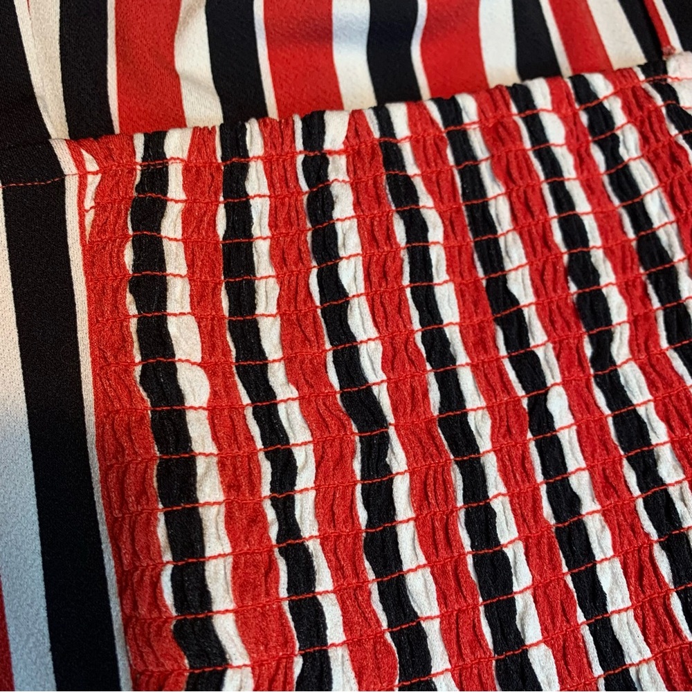 Express Striped Romper - Picture 4 of 6